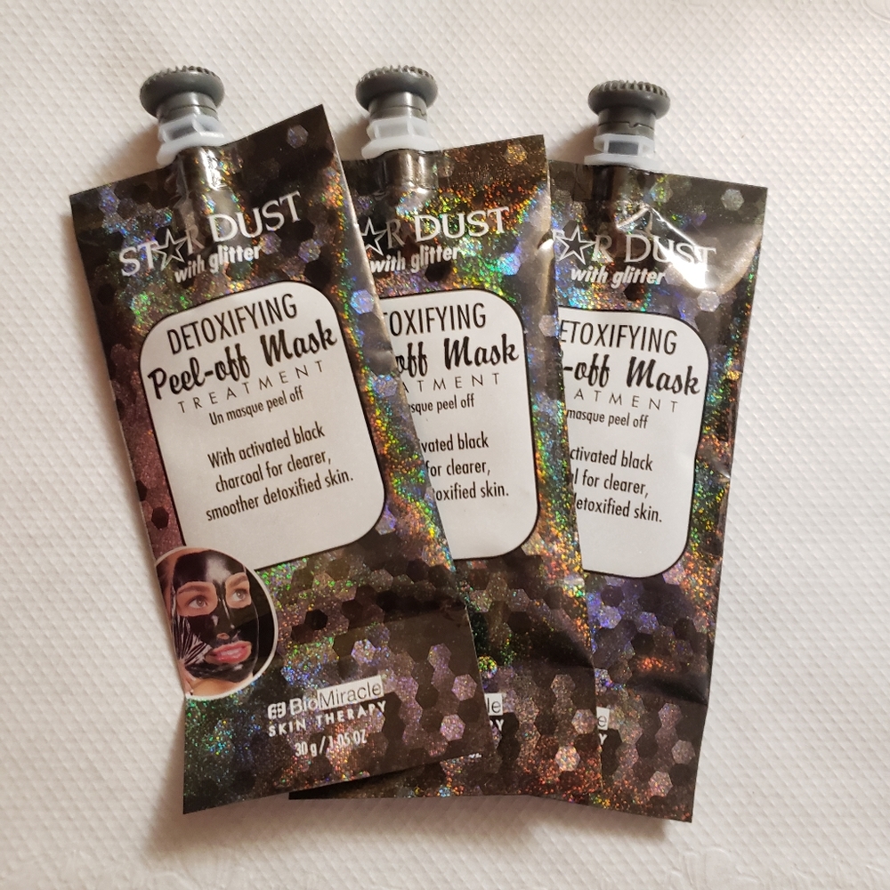 3 Star Dust Glitter Peel Off Face Masks- Charcoal